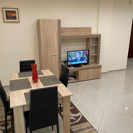 Becentral! By Rv Apartments Варна Екстериор снимка