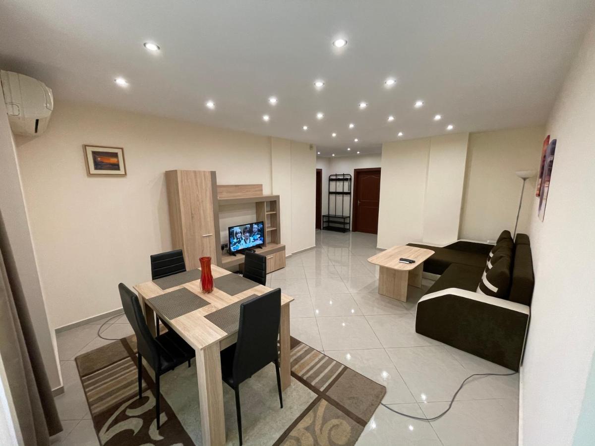 Becentral! By Rv Apartments Варна Екстериор снимка